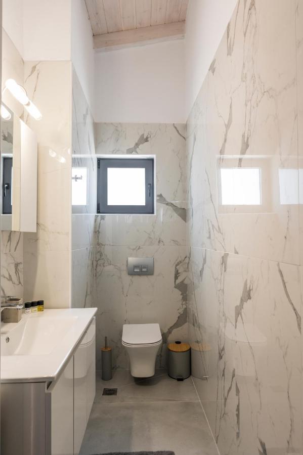 Megalith Villas Agia Marina  Екстер'єр фото